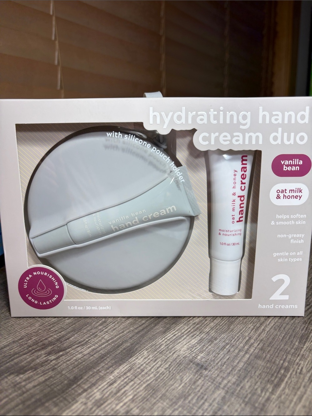 🪻5 for $35🪻 Enchante Accessories Hydrating Hand Cream Duo with Silicone Pouch